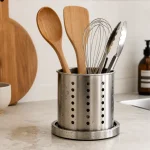 Porte ustensiles cuisine en acier inox ajouré, stable, avec drainage